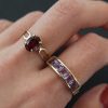10k Gold Ring w/ Garnet / size: 6.5 - Image 3